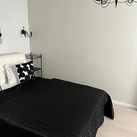 Апартаменти Old Town